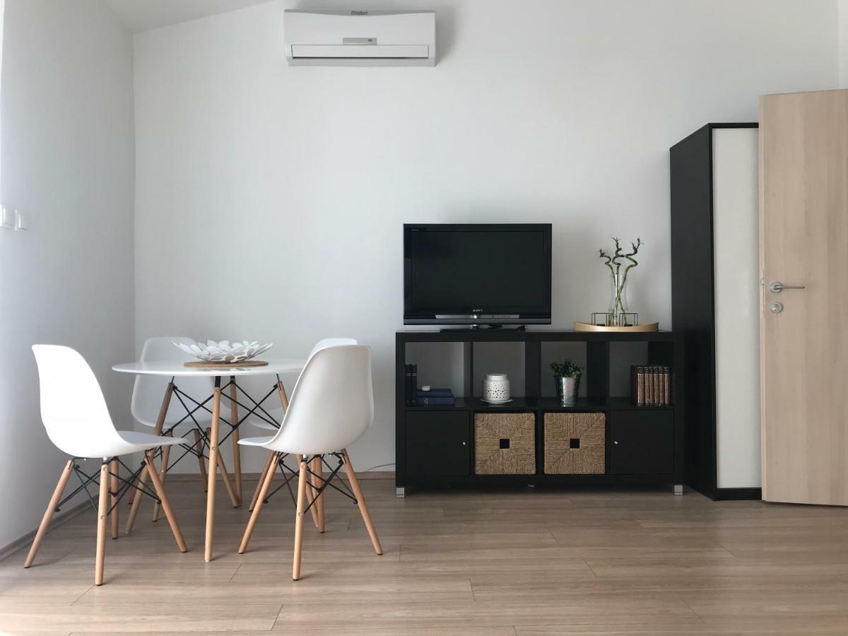 N&N Apartments Jadranovo Luaran gambar